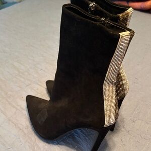 Steve Madden Black Boots with Gold Sparkle